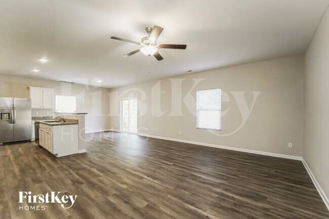 Building Photo - 969 Joselynn Drive