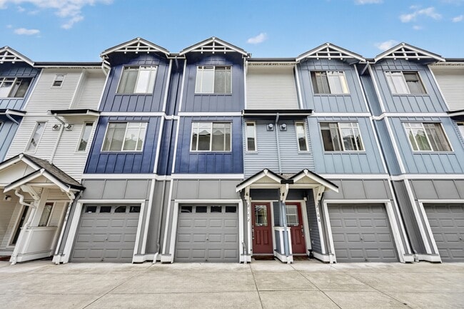 Building Photo - 2172 Yakima Ct