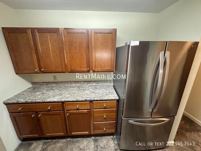 Building Photo - 54 Longrale Park