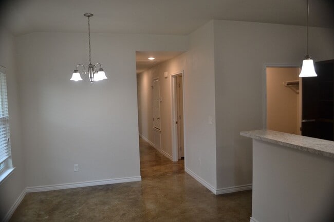 Building Photo - 1203 Wales Dr