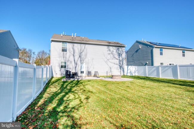 Building Photo - 144 Ciseley Dr