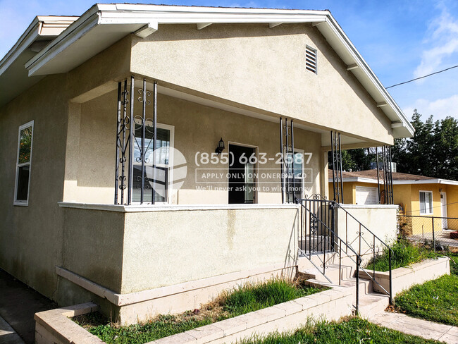 Foto del edificio - 1120 W 6th St