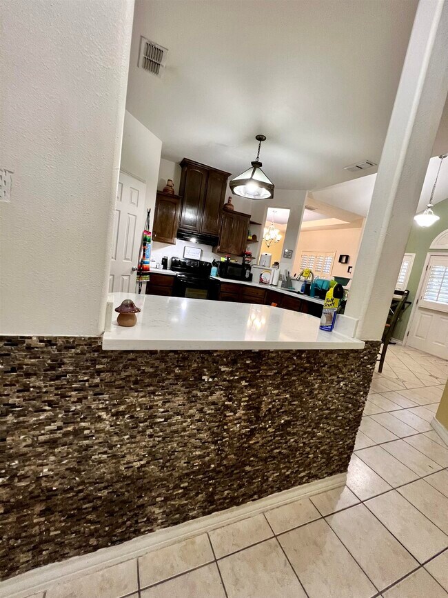 Foto del edificio - 1858 Stone Field Ln