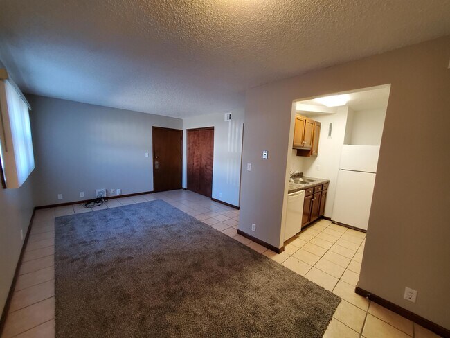 Building Photo - 120A Balboa Ave