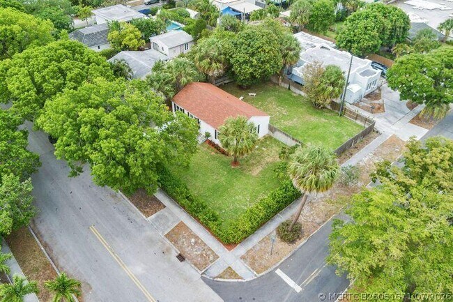 Building Photo - 6312 Garden Ave
