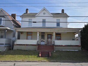 Building Photo - 26-28 Homestead Ave