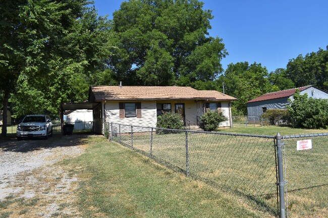 Building Photo - 3508 Rawson Rd