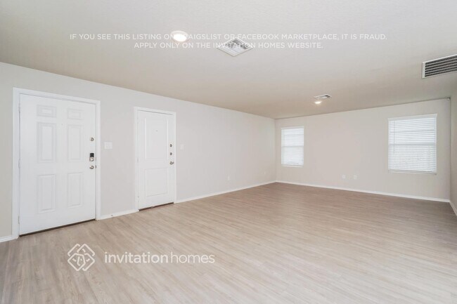 Building Photo - 13703 Bucket Way