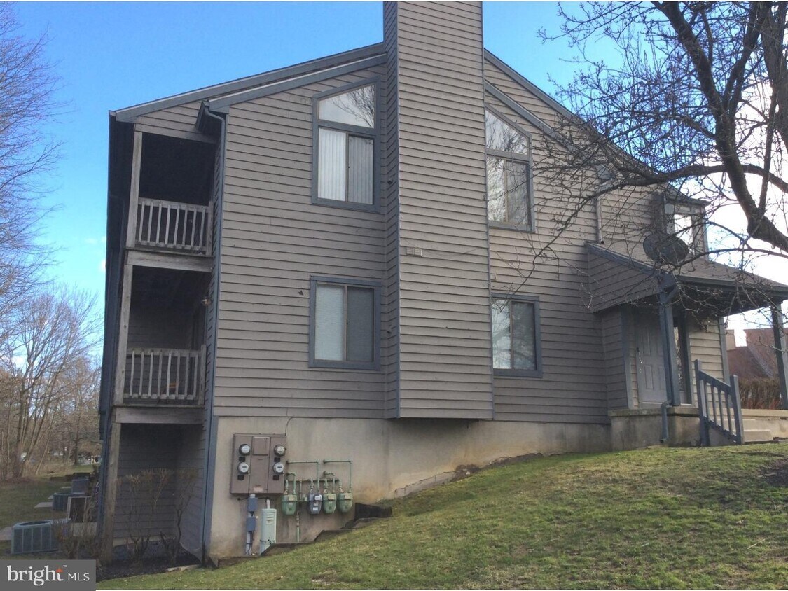 3201A Chadbury Rd, Mount Laurel Township, NJ 08054 Townhome Rentals