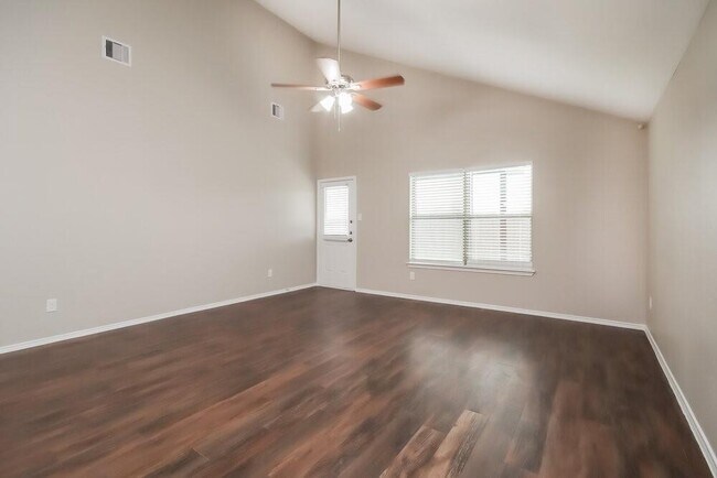 Building Photo - 2122 Harvey Brown School Dr