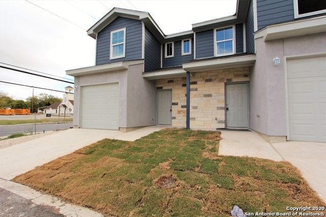 Foto del edificio - 6910 Crestway Rd