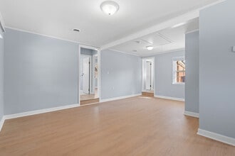 Building Photo - 409 Wilkes Rd
