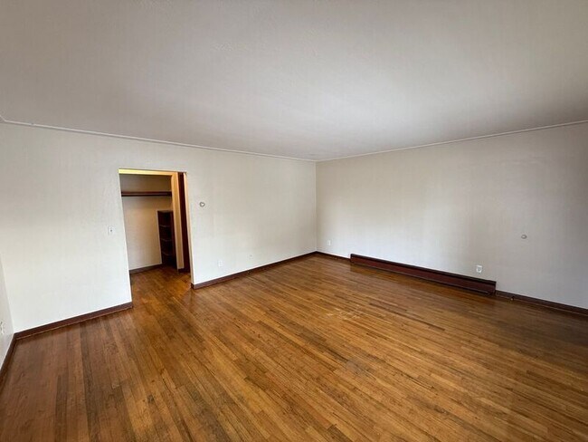 Building Photo - 1961 Center St NE