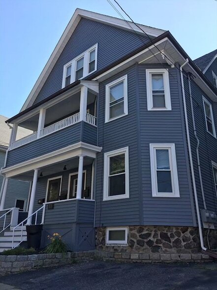 1 Wellington St