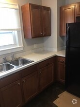 Building Photo - 335 Willumae Dr