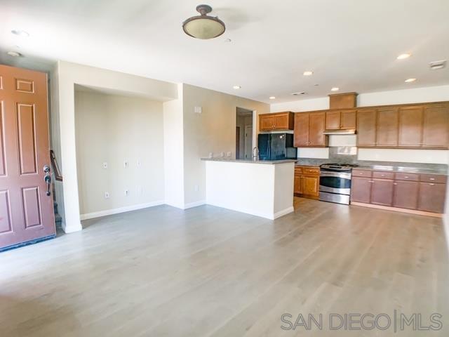 Building Photo - 10656 Golden Willow Trail