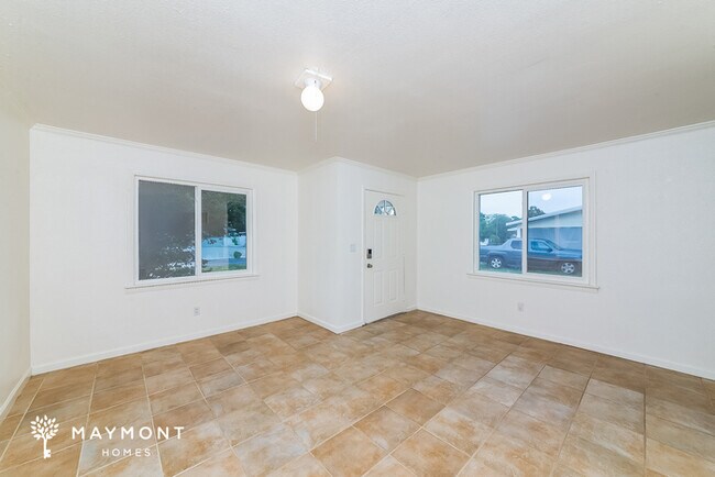 Foto del edificio - 3109 16th Ave W