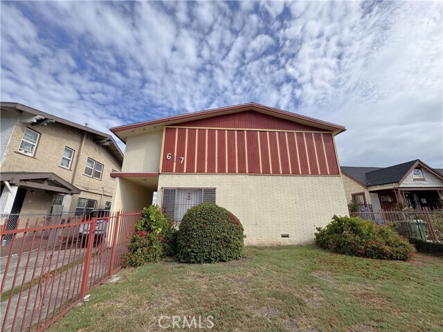 Foto principal - 617 W 75th St