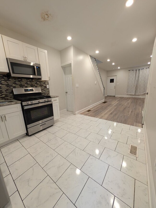 Foto del edificio - Brand New home!!