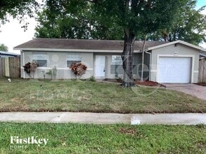 Building Photo - 8410 NW 27th Pl