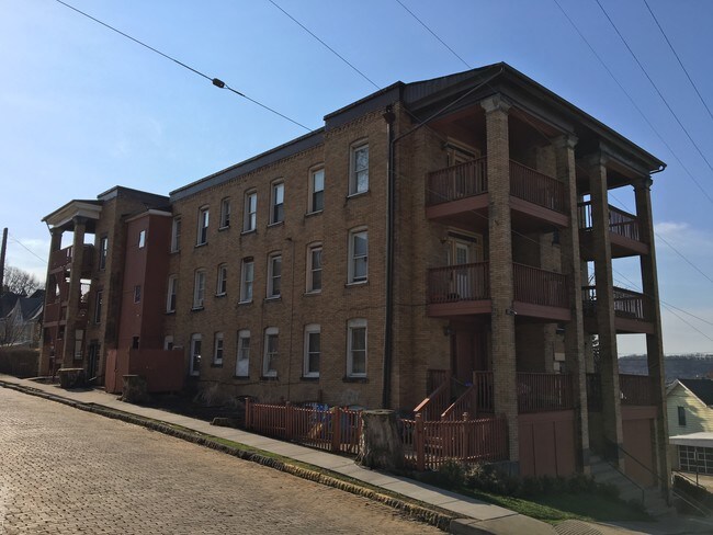 Foto del edificio - Birmingham Taylor Apartments