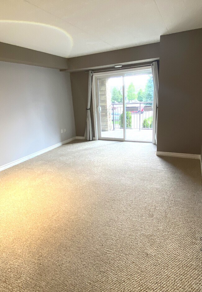 Living Room - 19 Waterford Dr