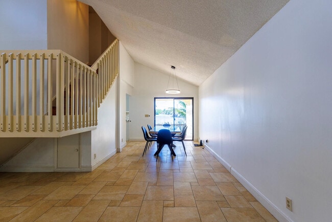 Building Photo - 2865 Egret Way