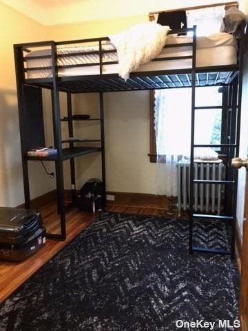 Foto del edificio - 76-10 Cooper Ave