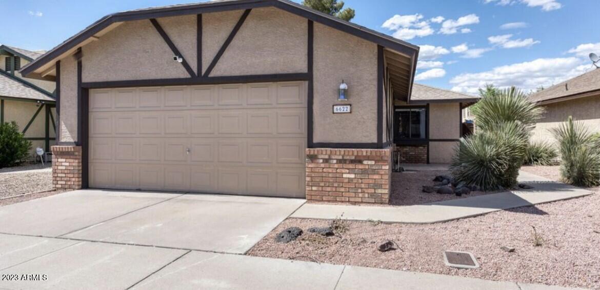 Primary Photo - 6622 W Poinsettia Dr