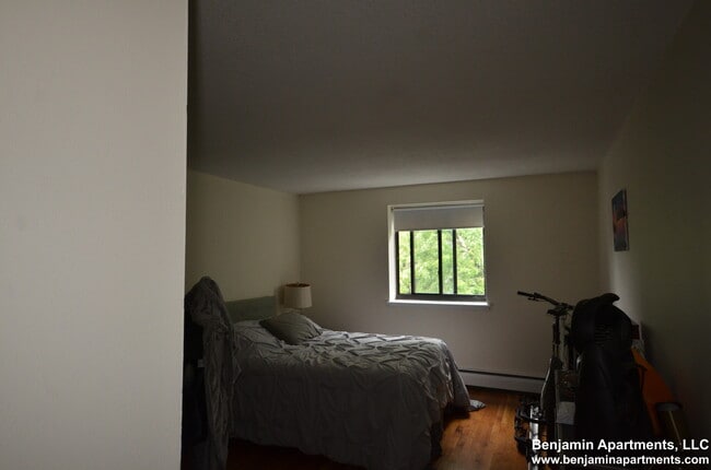 Foto del edificio - 60 Homer Ave