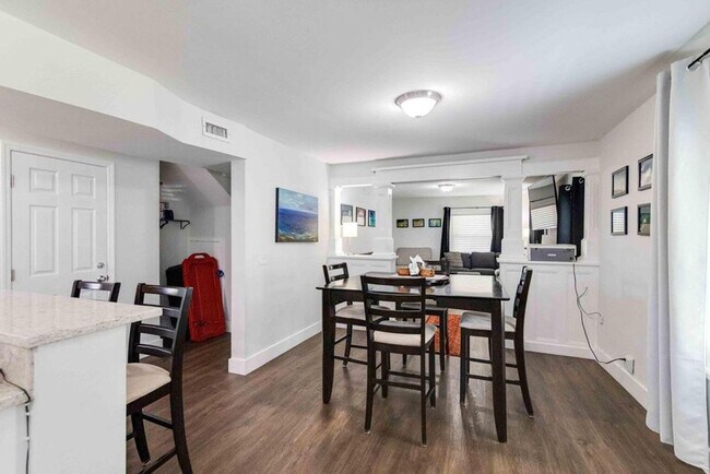 Foto del edificio - 915 3rd St