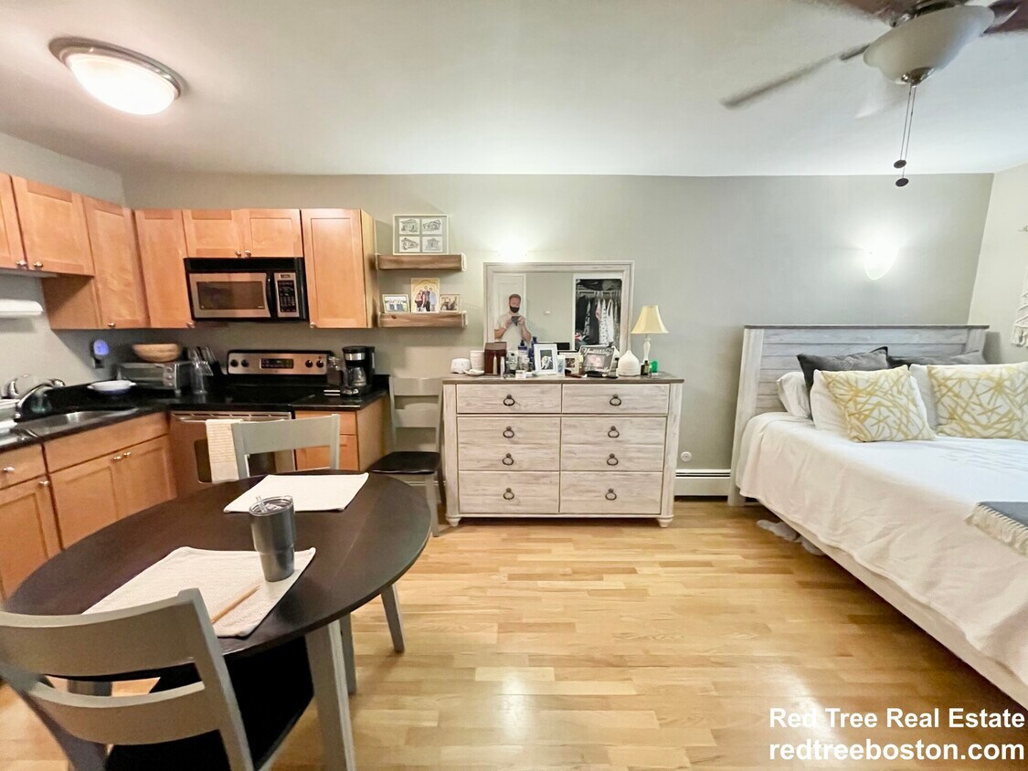 48 Coffey St Unit 5A, Boston, MA 02122 Condo for Rent in Boston, MA