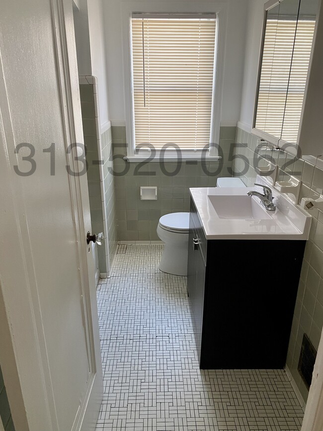 Foto del edificio - 20567 Waltham St