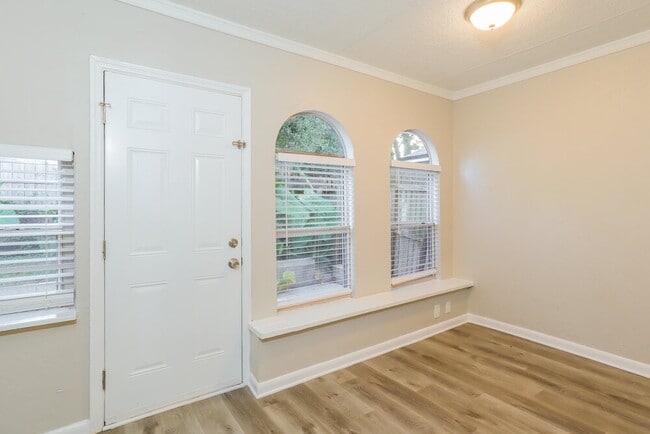 Building Photo - 14387 Pablo Bay Dr