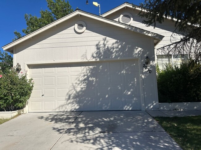 Foto del edificio - Adorable single story, 3 bedroom, 2 bath h...