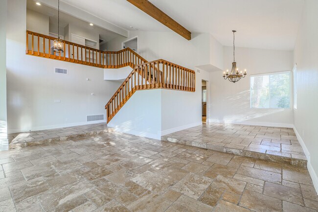Building Photo - 15059 N 49th Way