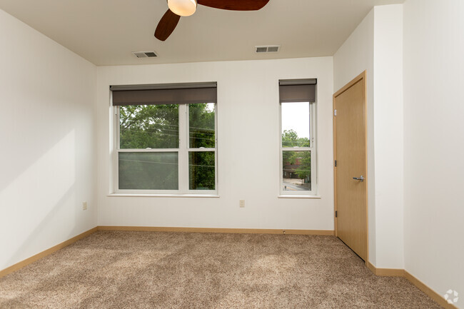 1BR, 1BA - 728SF - Cornerstone