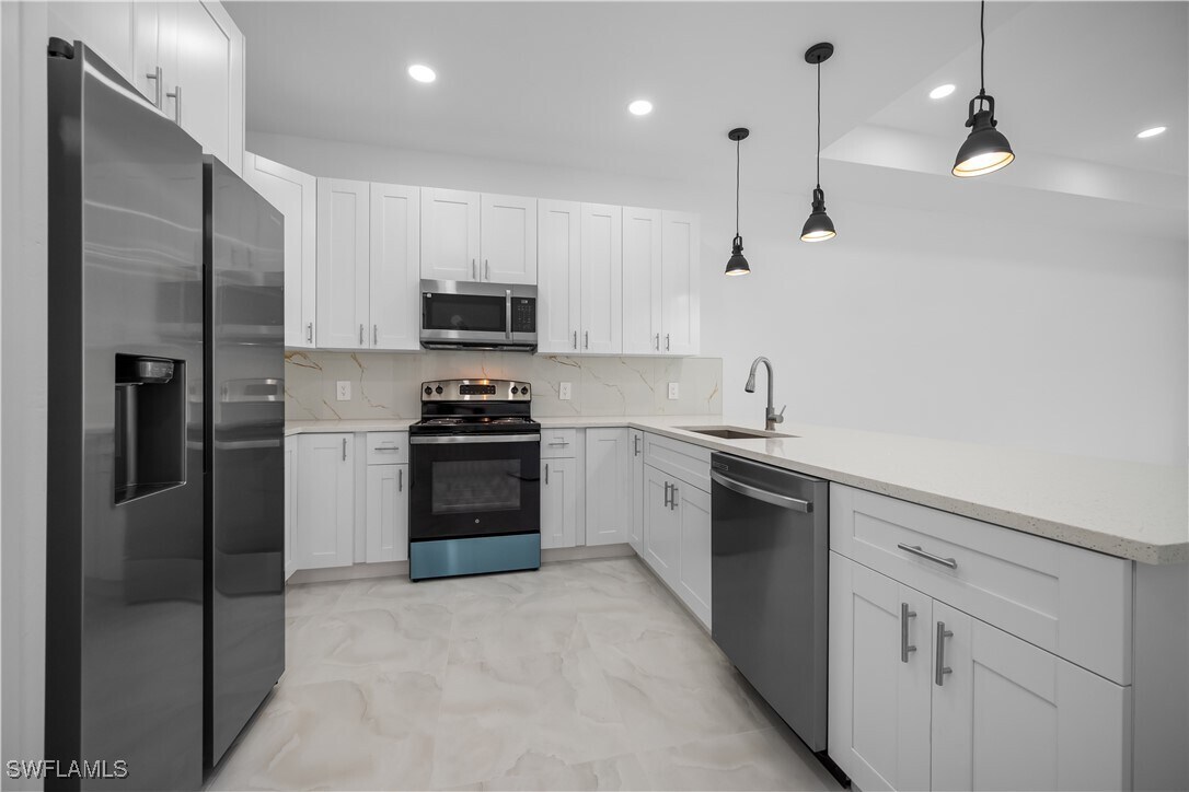 Building Photo - 2400 Wanda Ave N