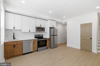 Building Photo - 4021 Brown St