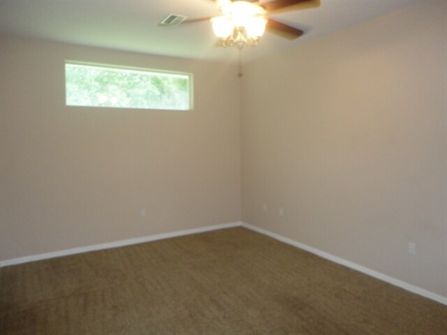 Foto del edificio - 5613 Foxtail Ct