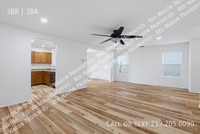 Foto del edificio - 8306 Deer Creek Run
