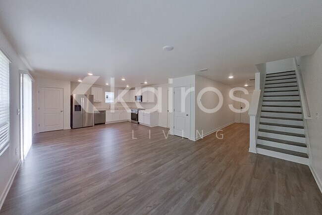 Building Photo - 132 George Oxford Dr
