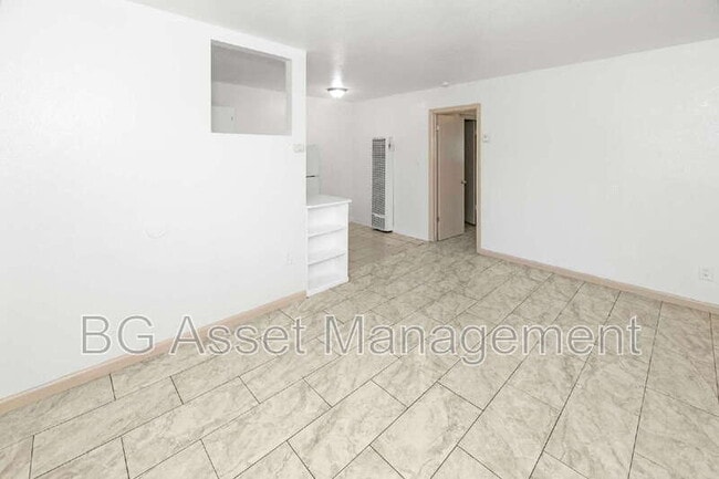 Foto del edificio - 728 Darina Ave