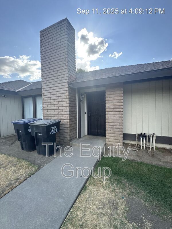 Foto del edificio - 1745 E Vassar Ave