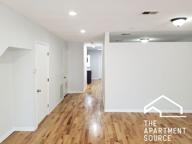 Foto del edificio - 4642 N Francisco Ave