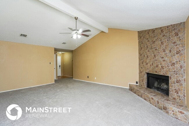Building Photo - 22511 Leedstown Ln