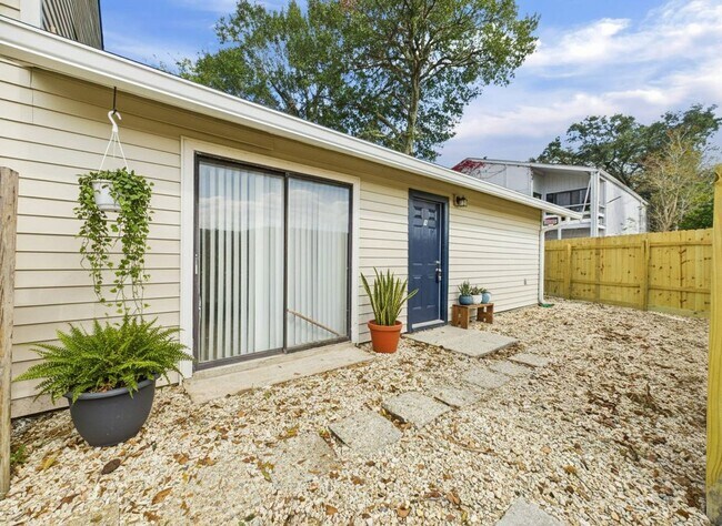 Foto del edificio - 203 Cougar Ridge