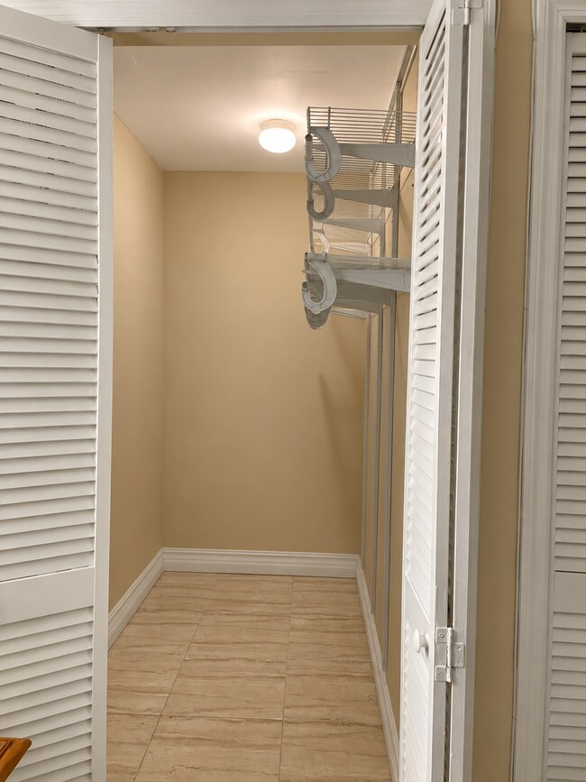 Foto del edificio - 2610 SW 21st St