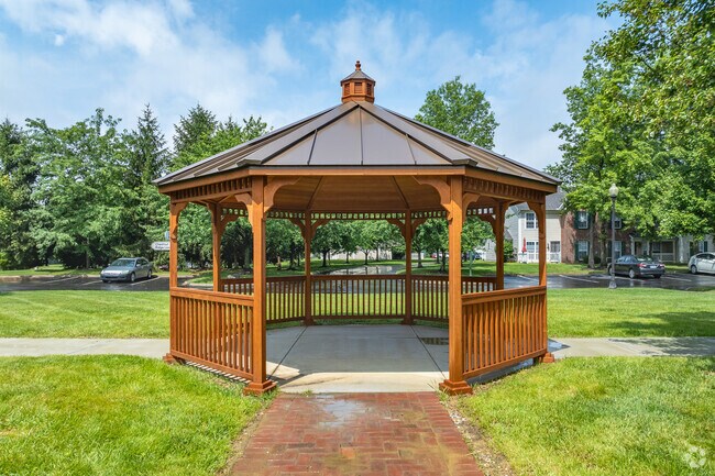 Mirador - The Ridge at Chestnut Hill Phase 1