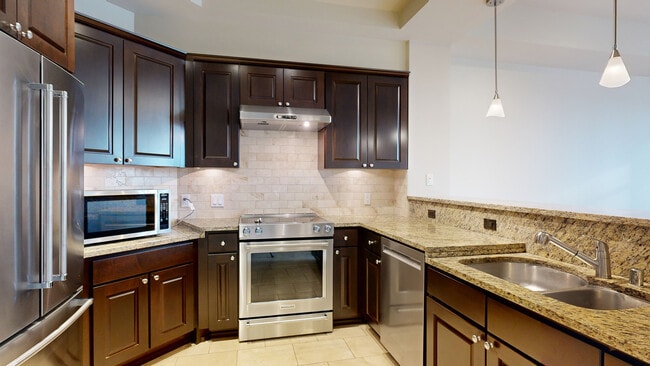 Interior Photo - TEN20